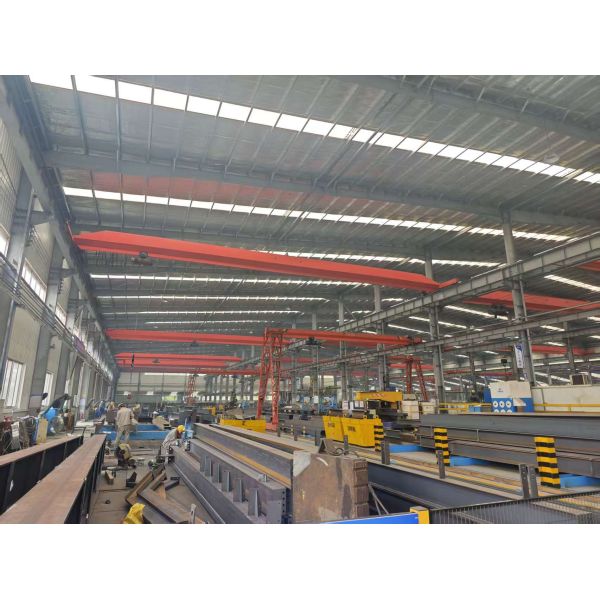 Prefabricated Steel Structure Building with Easy Installation, Corrosion Resistant and Wind Load Resistance