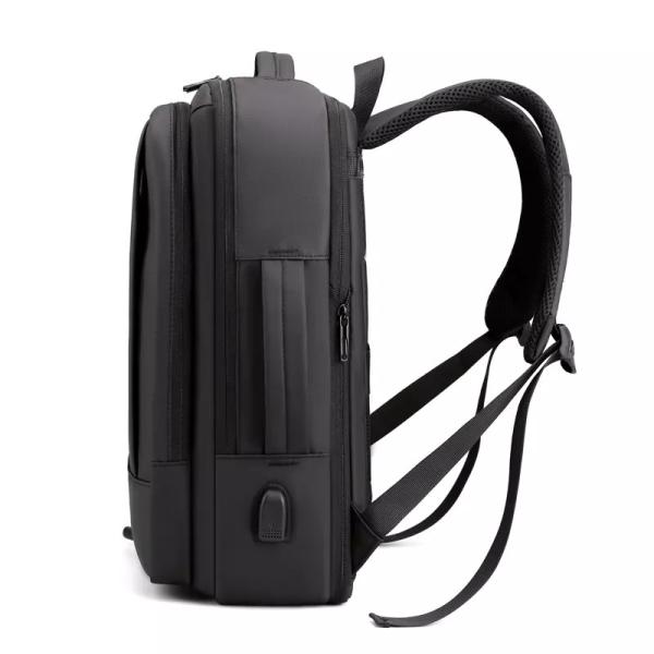15.6 Business Laptop Backpack With Phone Charger 12.6Litre For School Travel