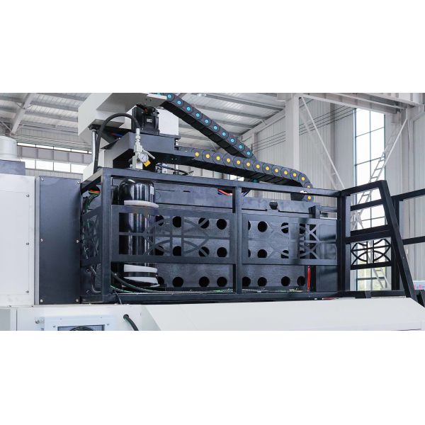 Hot Sale GMC1612 CNC Milling Machine Heavy Duty Gantry Type CNC Machining Center Customized