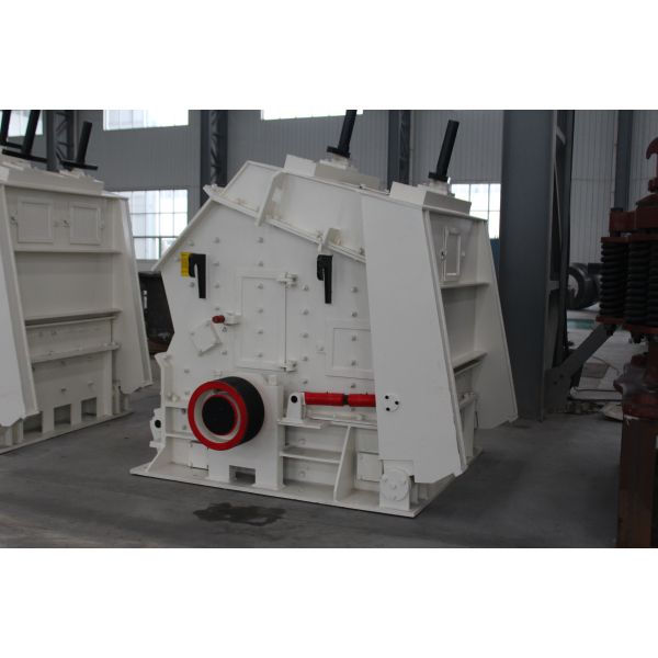 Double Screw Design Impact Crusher with 160mm Max Feed Size and 2 Years Spare Parts Supply
