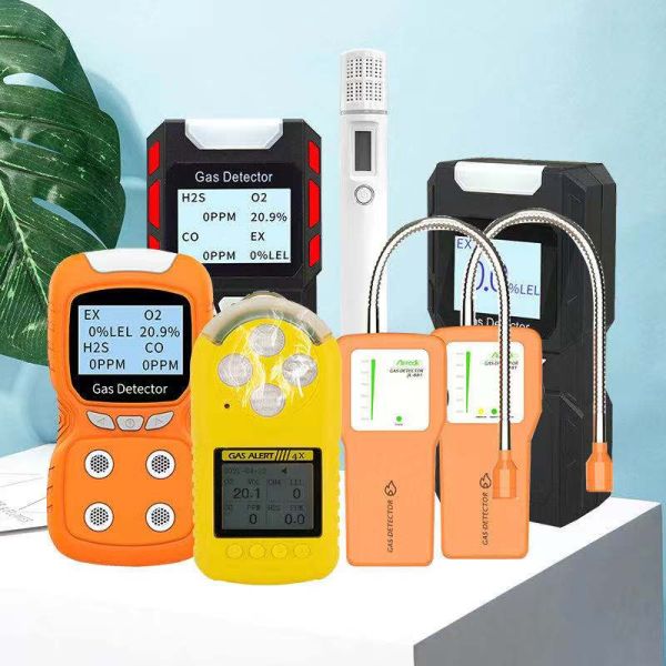 TFT LCD Screen Portable Gas Detector Self Calibration Function Toliet Ozone O3 Detector