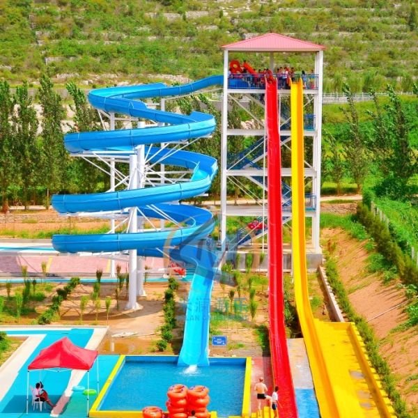 Customizable Design Fiberglass Pool Slide for Indoor Outdoor Use with 12 Years Lifespan