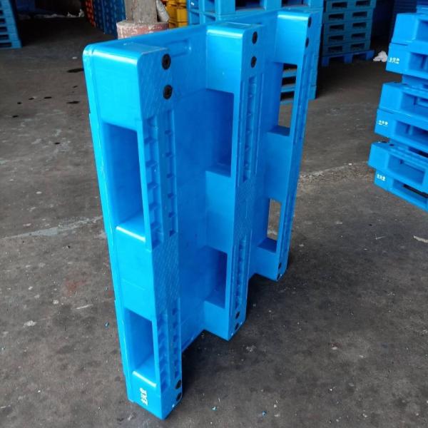 New Big Plastic cheap euro Recycling Single 4-WAY Plastic Pallet with Metal Reinforced for Racking