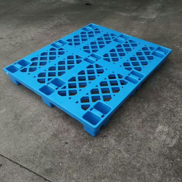 4-Way Entry Euro Type Single Faced Plastic Pallet without Recycling for One Way