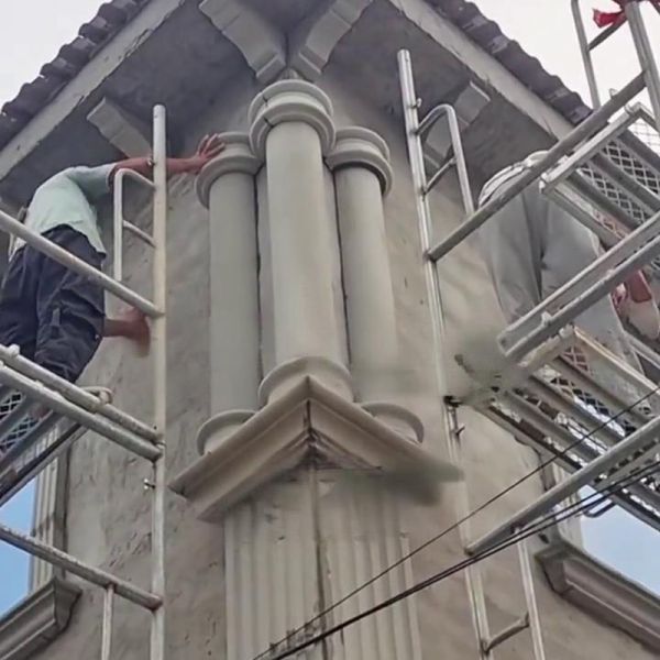 Moulure décorative en plâtre, garniture en mousse GRC, stuc, arche, intérieur, colonne romaine en béton