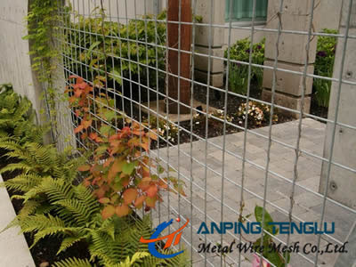 304 Stainless Steel Welded Wire Mesh, Strong Welds, Anti-Corrosion, For Industrial Protection