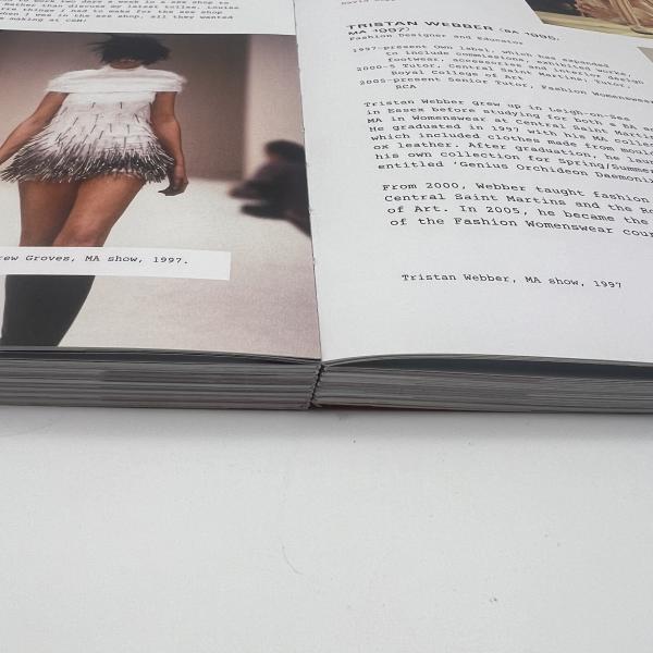 Exposed Spine Layflat Book Binding Customized For Arts Literature
