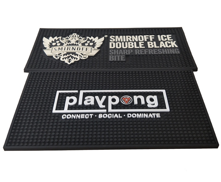 Large Non Slip Rubber Bar Drip Mats , Bar Mats With Logos 700gsm Weight