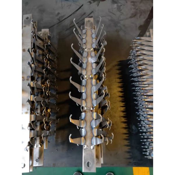 Polished Surface Titanium Anodizing Jigs Customized Gr1 Gr2