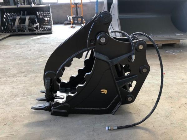 Strength Steel Large Capacity Tilt Bucket For Digging And Loading Mud At Best
