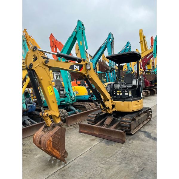 Meilleure excavatrice minière à remorqueur CAT304cr 2019 avec cylindre hydraulique