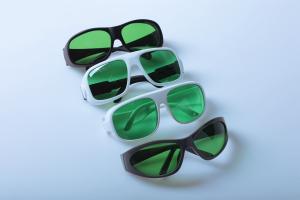 Lunettes de sécurité protectrices rouges de laser des lunettes OD3+ de laser du