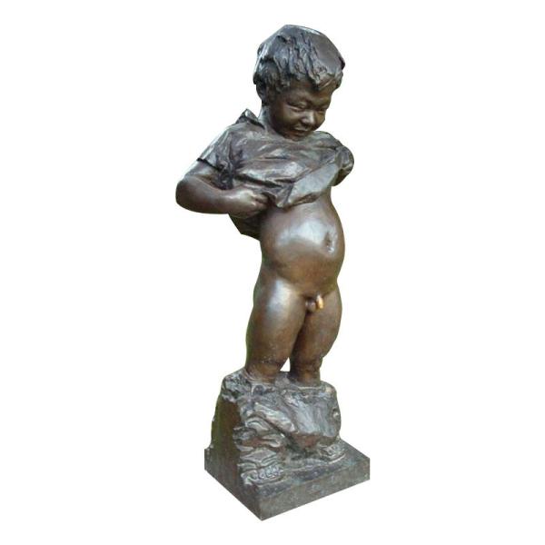 1500mm Height Decorative Metal Sculpture Bronze Boy Peeing Famous Water Fountain Statue