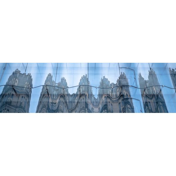 3mm-19mm Paredes divisorias de vidrio endurecido Azul claro / claro / tintado Vidrio aislado curvo personalizado de vidrio de doblado en caliente