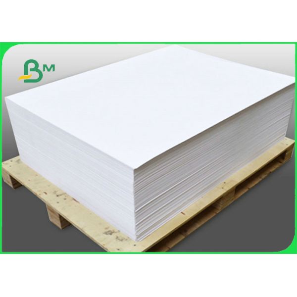 El FDA 100gsm 120gsm blanqueó el papel de Kraft blanco para Hangbags de alta resistencia