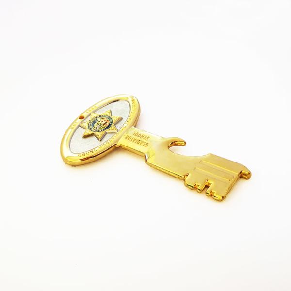 Zinc Alloy Diecasting 3D Key Shape Bottle Opener With Gold And Nickel Finish