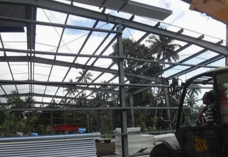 Customized Prefab Steel Structure Warehouse with Seismic Resistance up to 8 Magnitude and Wind Resistance up to 50 m/s Bolt Connection