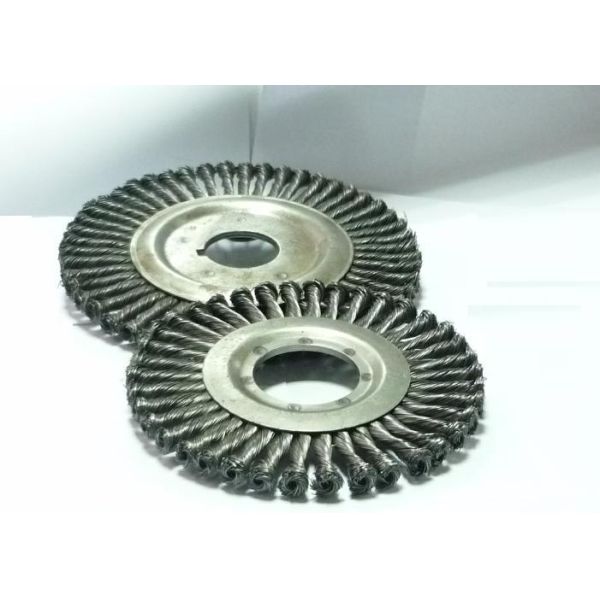 200mm OD Knotted Wire Wheel Brush With 50mm Arbor Hole Applied Cleaning Scale