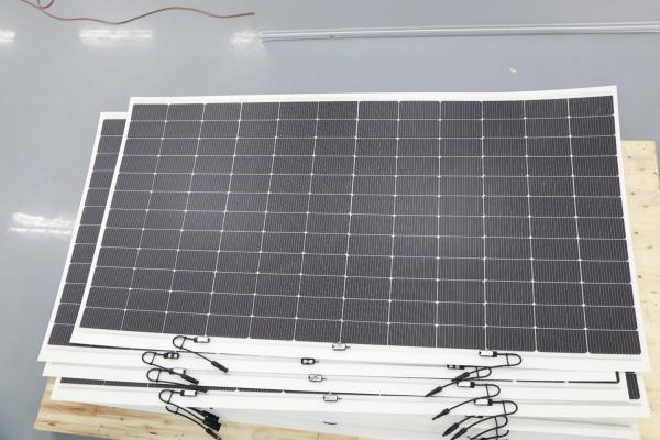 Flexible 450W Solar Panel Ultra Light , Soft Monocrystalline PV Module for Photovoltaic Venues
