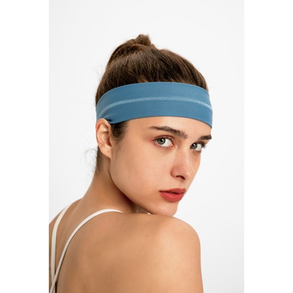 Wide Elastic Sports Headband For Women Light Blue Moisture Wicking Sweat Resistant
