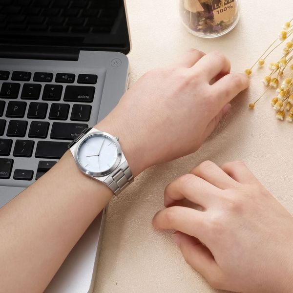 Printed Dial Custom Design Watches Water Resistant 3ATM Stainless Steel Strap Watch