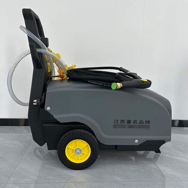 Mobile Portable Car Washing Machine 220V 2.5kw All Copper Motor With Water Gun