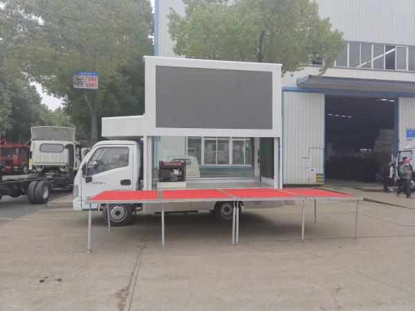 New Advertisement Truck With LED Screen Euro 6 115hp Billboard Advertising Truck