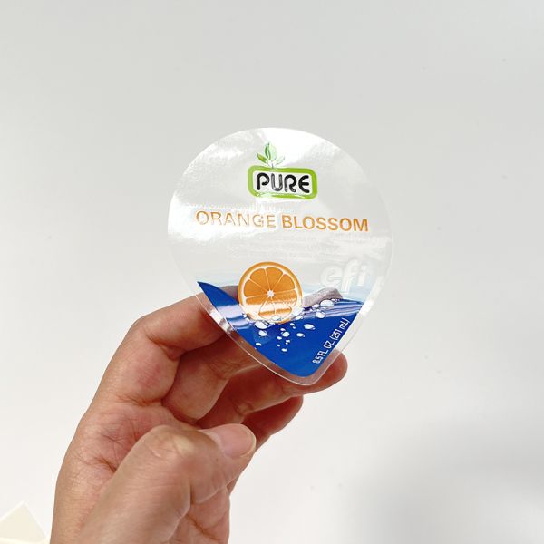 Custom Clear Transparent  Heart Shape  Bopp Label Sticker Juice Bottles Labels Clear Transparent Logo QR Code Sticker Label