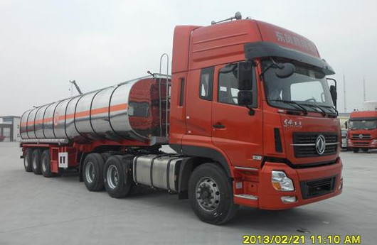 38000 Liters Fuel Stainless Steel Tanker Trailers For Loading Liquid 5 Compartments