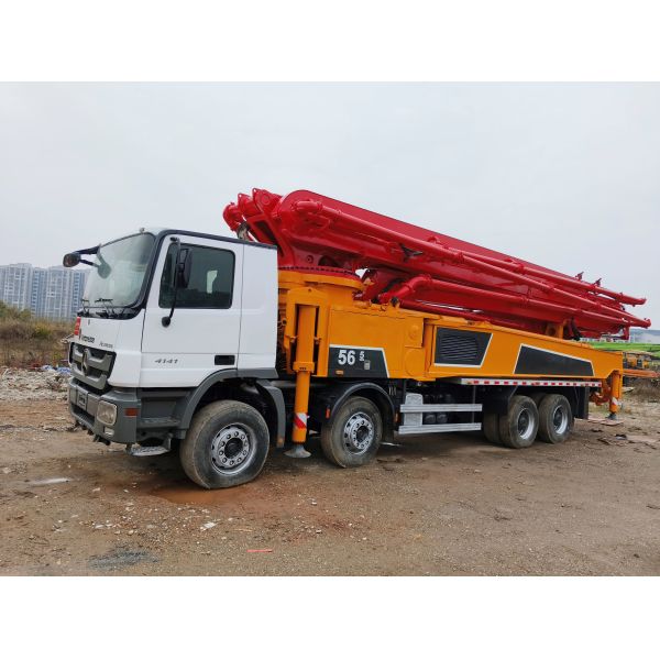 2013 Putzmeister 56m Бетонный насос на Mercedes Benz на складе для продажи