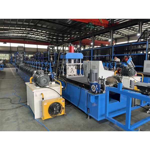 High Speed Solar Hat Roll Forming Machine With 10 Stations In Line Punching