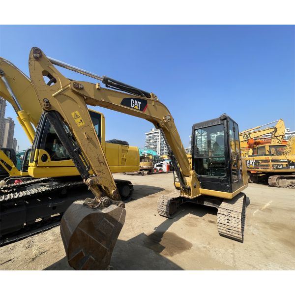 2018 KOMATSU PC220-8 Used Excavator with MITSUBISHI Engine in Good Working Condition