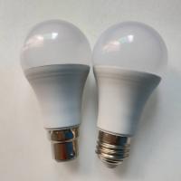 l'urgence d'ausma a mené l'ampoule avec le C.A. de secours de la batterie 7W 900LM 85-265V