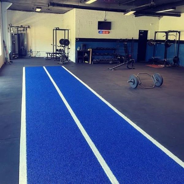Durable SPU Coating Fitness Training Gym Artificial Grass Mat For Gym Flooring Sled Track