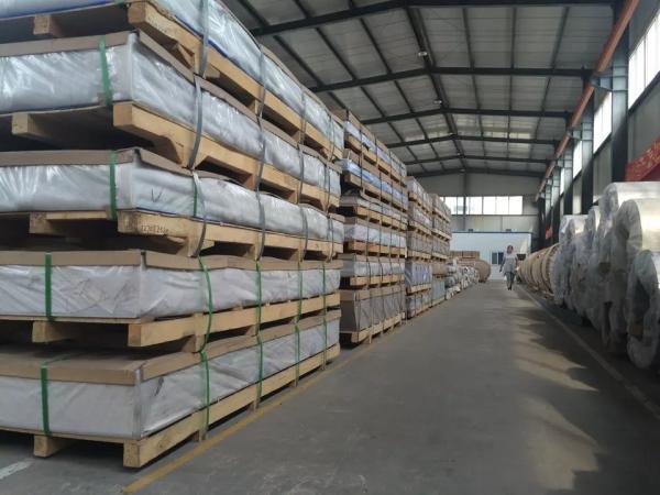 Wholesale Plates 6061 Pressed Aluminium Sheet 1mm Gold Colour For Solar Water Heater Trade Sheet Metal Aluminium