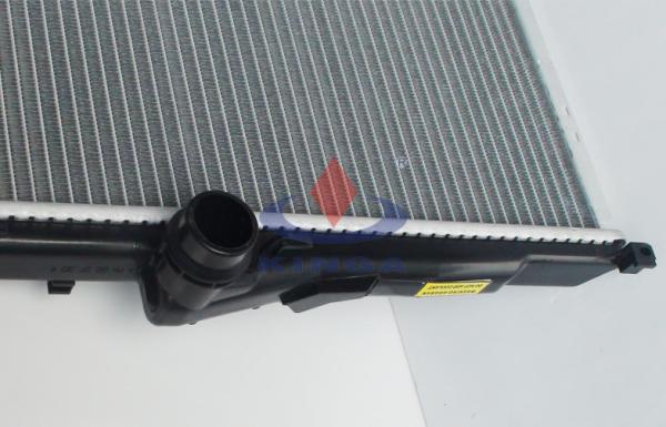 Custom BMW Radiator Replacement Of 316 / 318i 1998 , 2002 MT OEM 9071517 / 9071518