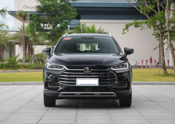 Li Electric Cars de 2 toneladas, carro BYD TANG da movimentação da roda 180KW dois