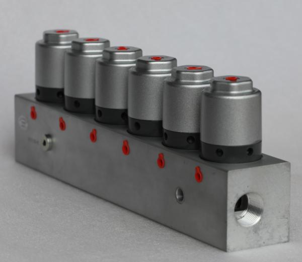 Zoomlion/XCMG Street Sweeper: 6-Bank Pneumatic Cartridge Valve (Water Circuit, Aids Cleaning)