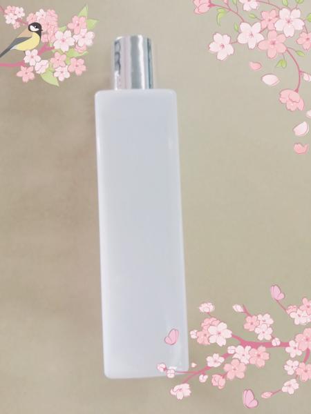 Food Grade 200Ml Clear Plastic Cosmetic Containers With Flip Top Cap