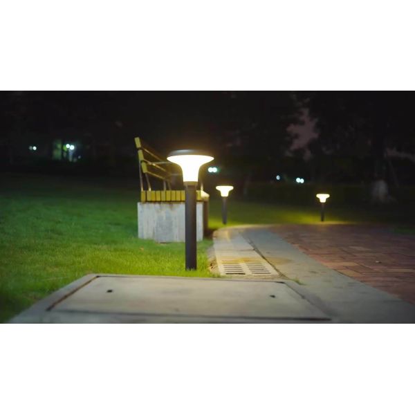 50000 Hours Working Time 180° Beam Angle Led Solar Garden Light For Landscape Lighting
