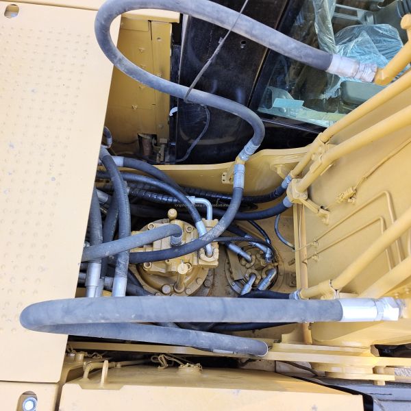 20 Ton Digger Caterpillar Used CAT 320D2 Excavator in Japan ORIGINAL Hydraulic Cylinder