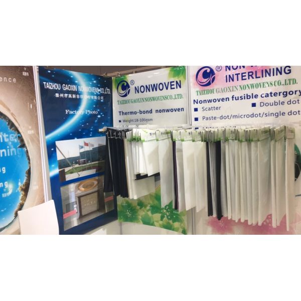 Изделие для переплетения интерлинингов Вкладки GAOXIN Fusible Woven Polyester 40gsm /-2g Custom Width