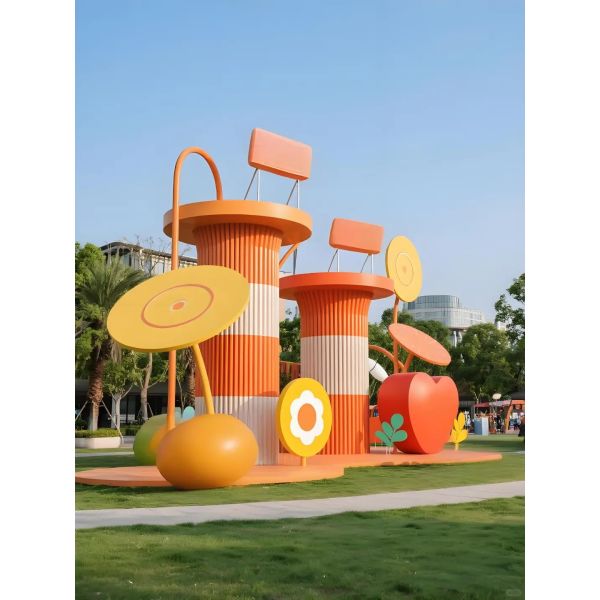 Color-Clash Interactive Art | Increase Family Dwell Time in Commercial & Retail Spaces