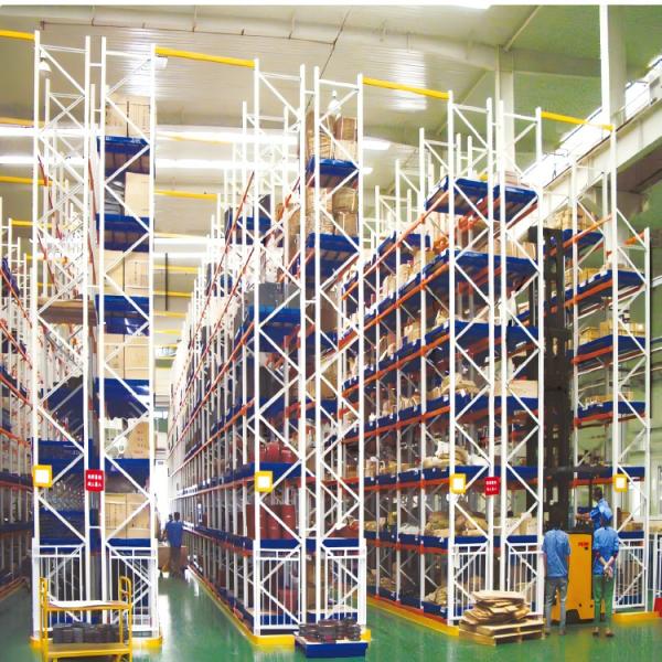 空間節約 VNA 倉庫ラック 重荷パレット ストレージラック