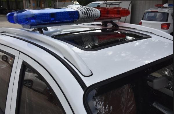Modern 72V 3.5KW Electric Patrol Car , Closed Smart Security Patrolling Vehicles
