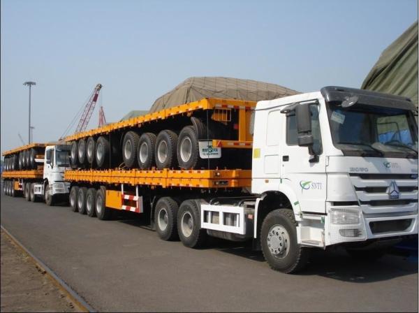 Sinotruck Excellent Condition Tractor Head HOWO Tractor Truck with Tubeless Tire Design
