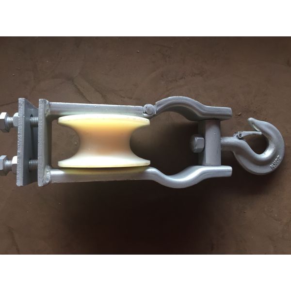 Universal Crossarm Stringing Pulley with Hooked Style Design and 120x58mm Wheel Size for Transmission Line Stringing