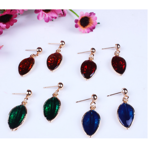 European and American big fashion temperament wild flowers drip Necklace Earrings Set