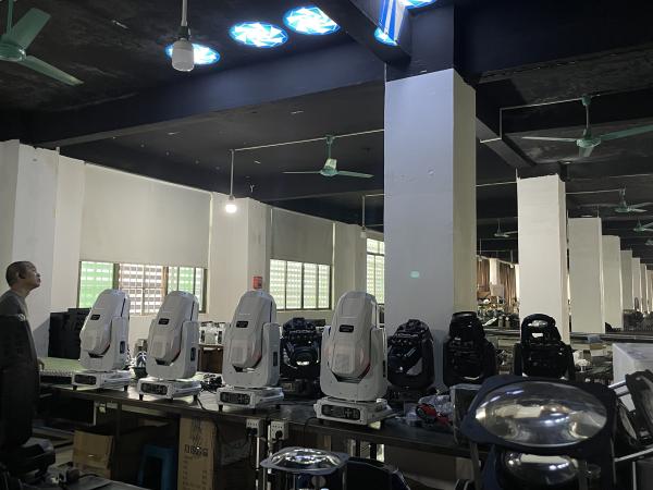 Dreamy White 380W RGB 3in1 Moving Head Beam for Disco Lighting Church Bar Hall Palace