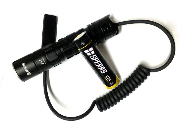 Self Defence Tactical Weapon IPX 8 Flashlight For Police